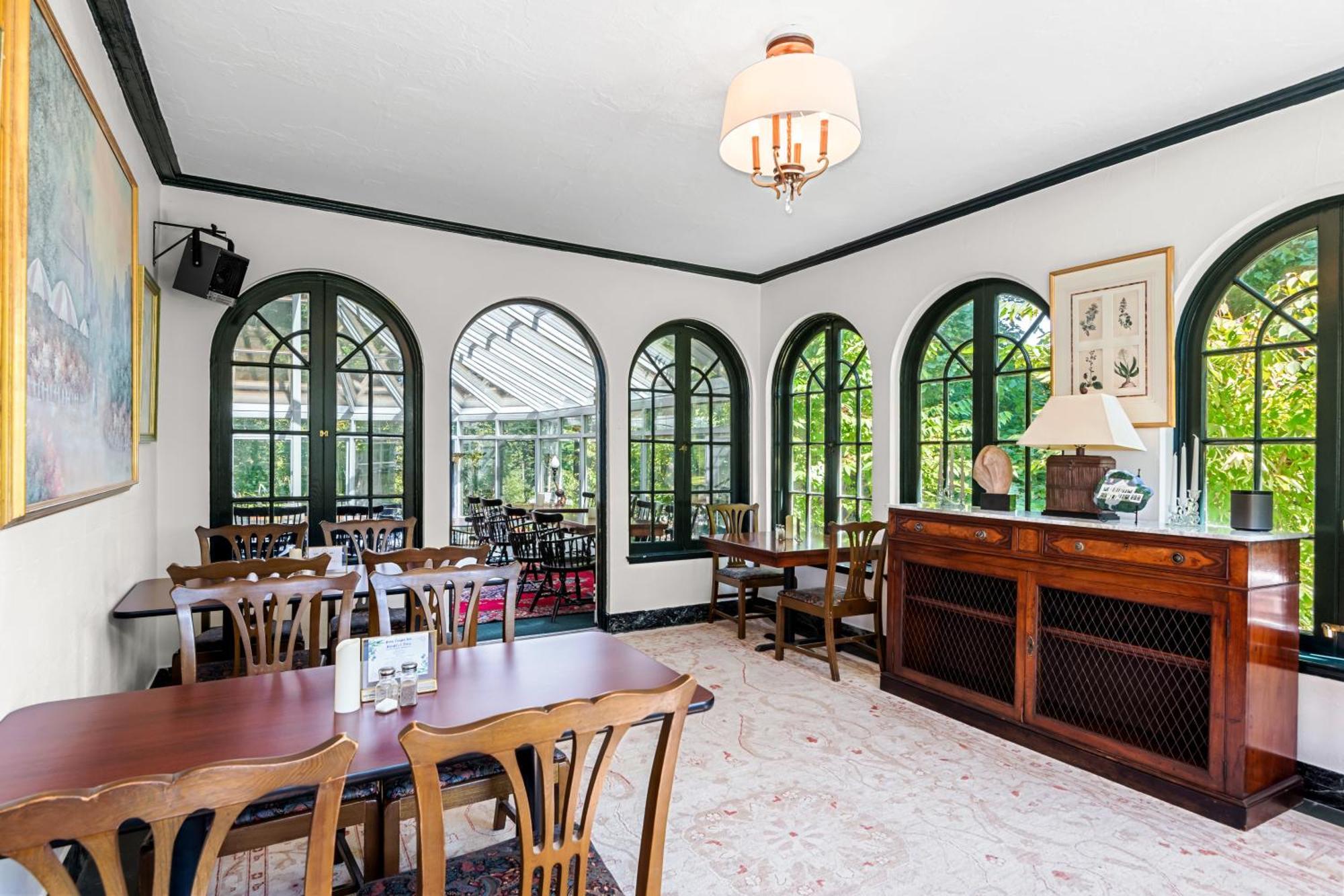 Benn Conger Inn Groton 外观 照片