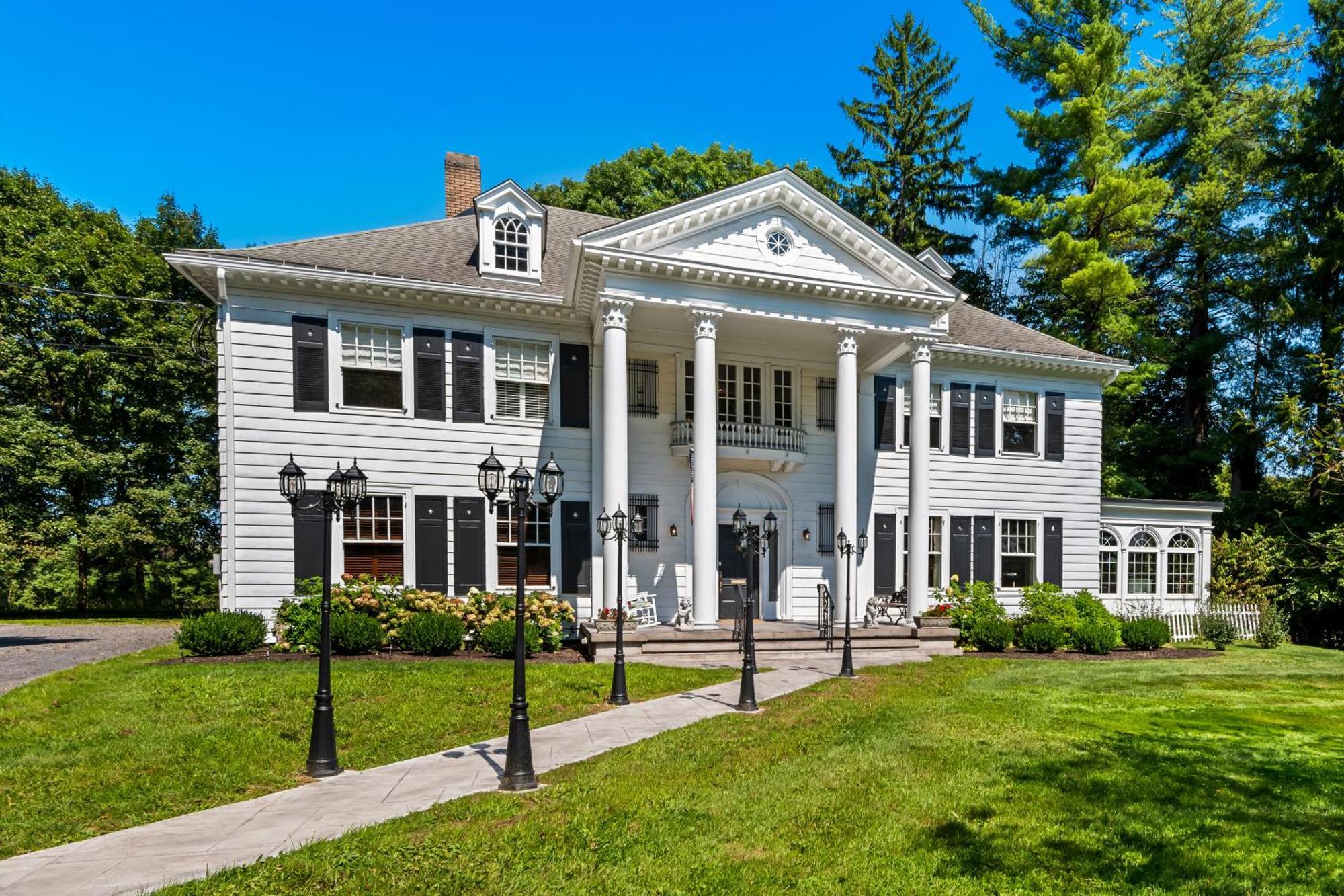 Benn Conger Inn Groton 外观 照片