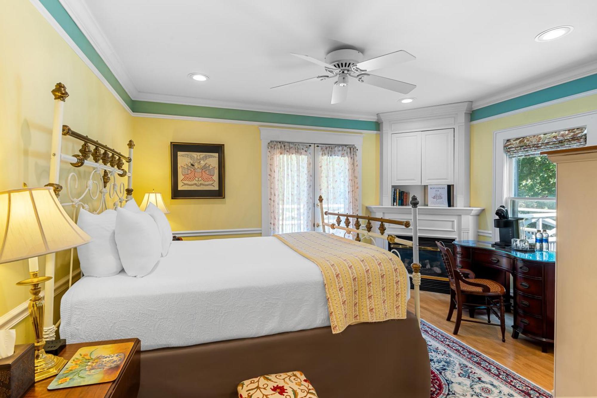 Benn Conger Inn Groton 外观 照片